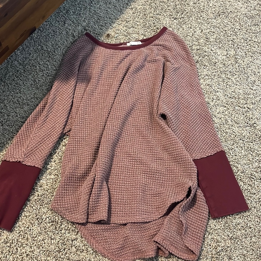 Magenta long sleeve sweater, Love riche, Size M